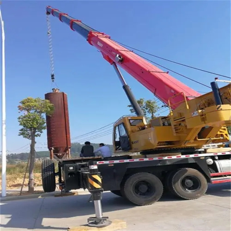 潜江经济开发区80吨吊车出租多少钱